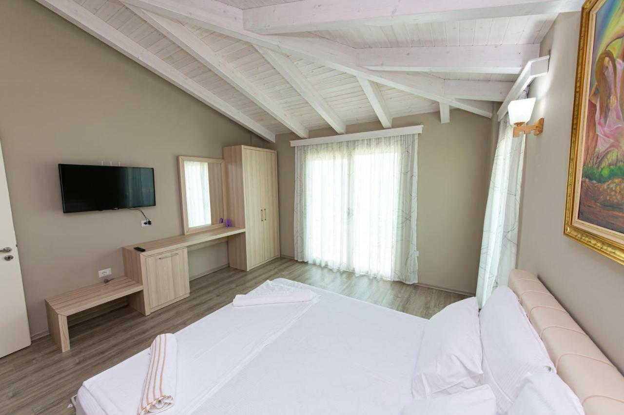 Hotel Roi Радима Экстерьер фото